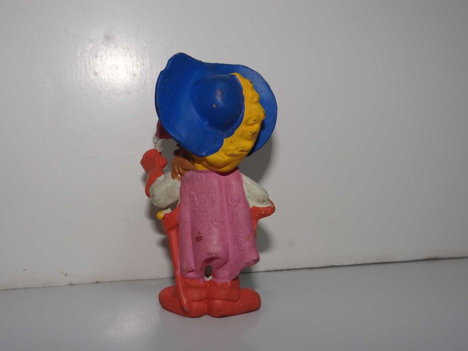 Raros bonecos figuras pvc dartacão Startoys anos 80