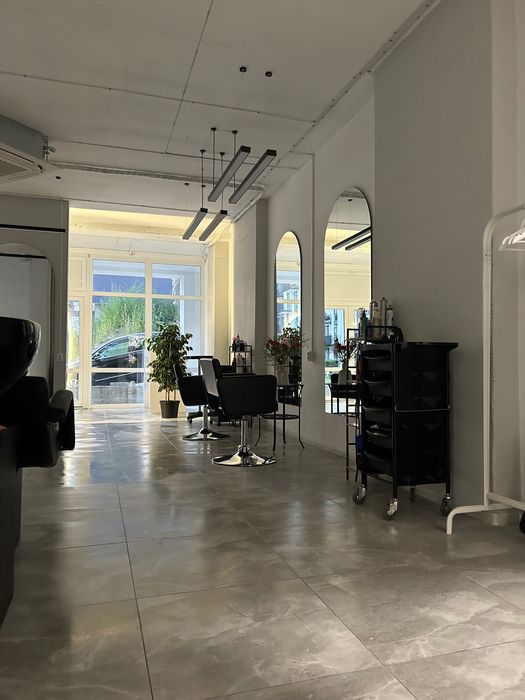 Оренда робочого місця перукаря