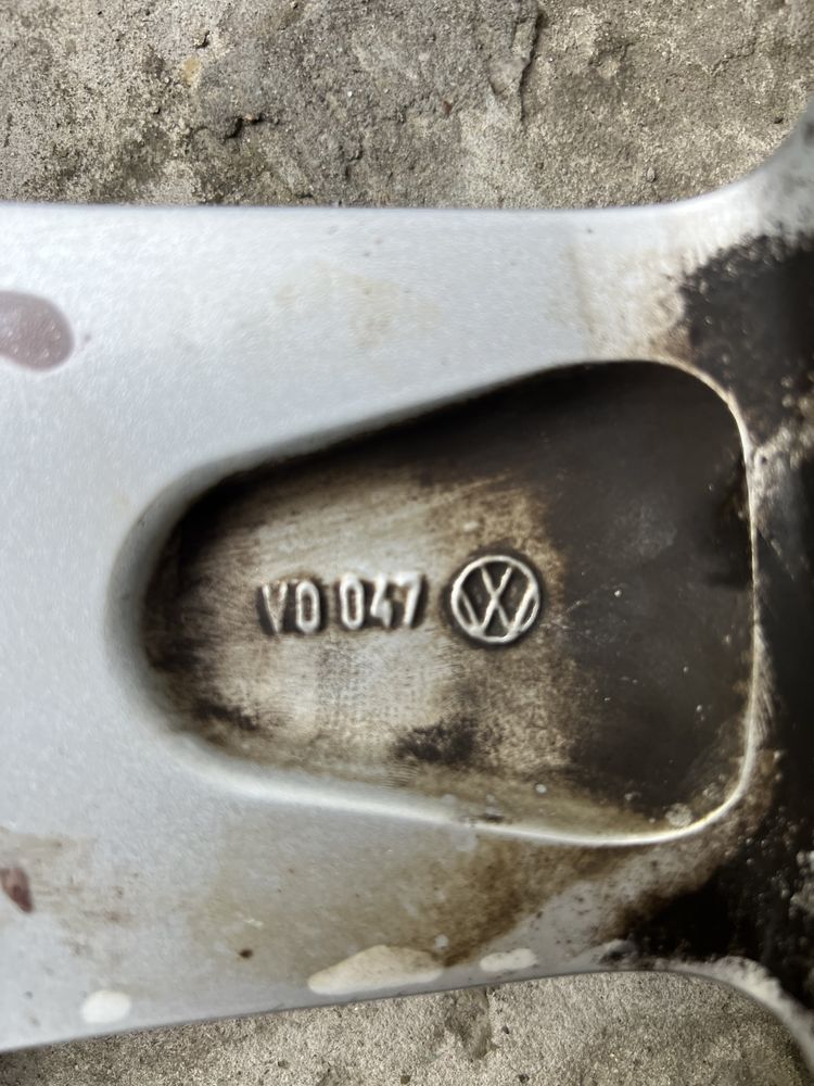 Титани VW Touareg R18