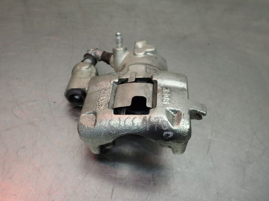 ZACISK HAMULCA PRAWY PRZÓD FIAT SEICENTO 899