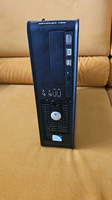 Dell Optiplex 780 SFF C2Q Q9550 8GB RAM AMD Radeon 2GB WiFi  + części