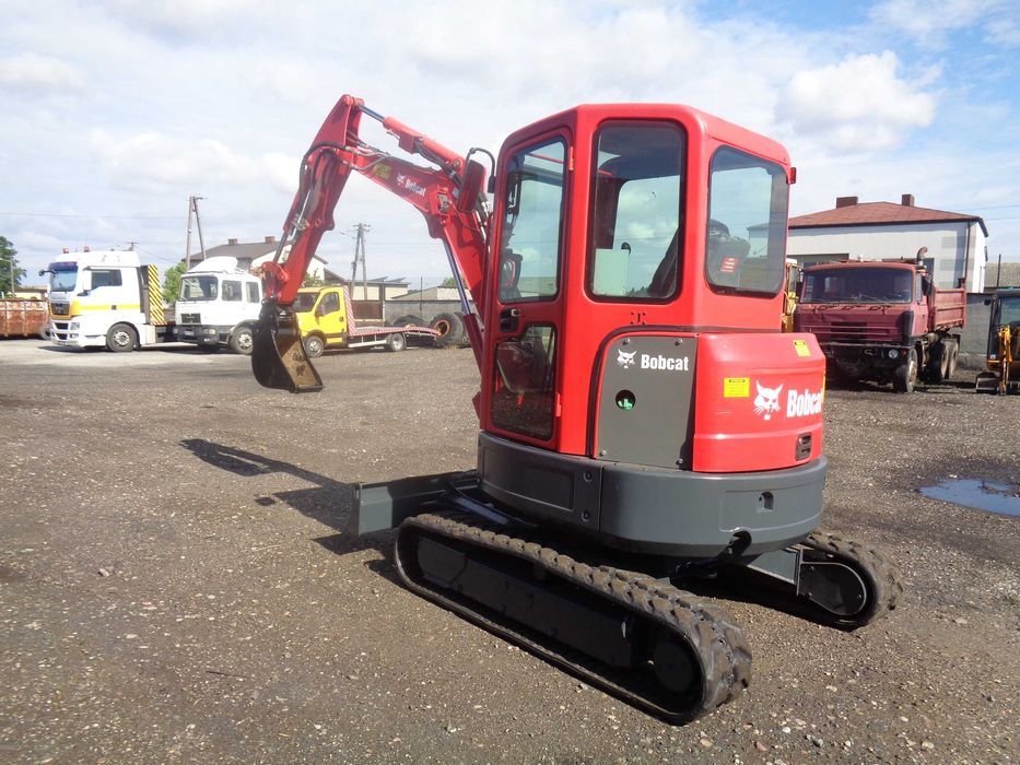 Koparka gąsienicowa BOBCAT E35 + łyżka 30 cm / 2017r cena BRUTTO