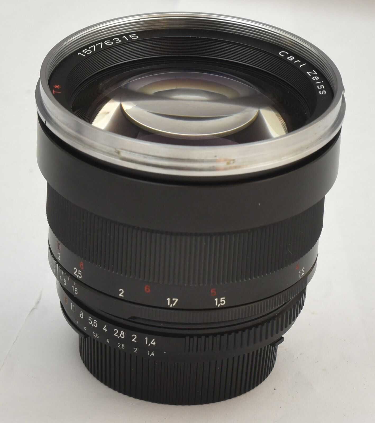 ZEISS 85mm f1.4 zf.2 - obiektyw portretowy Nikon F