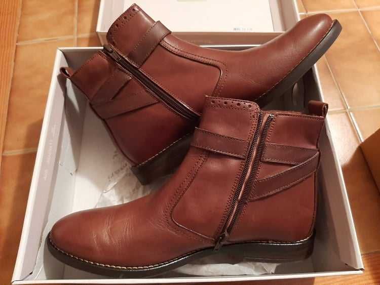 Botas em pele fabrico 100% português novas