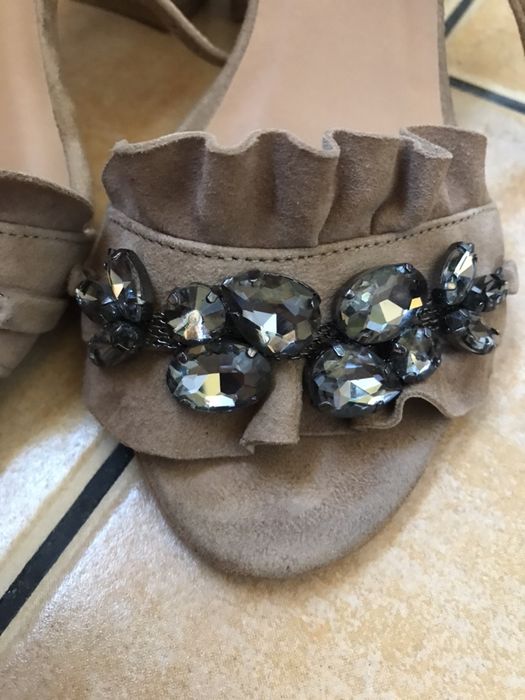 Lindas sandalias com brilhantes ruika, 38