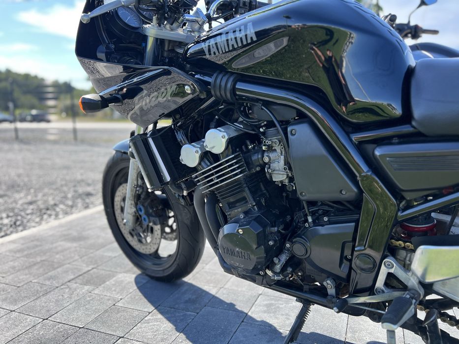 YAMAHA FZS 600 Fazer 2000