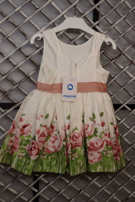 Roupas infantis Mayrol, Tiffosi todas com etiquetas.