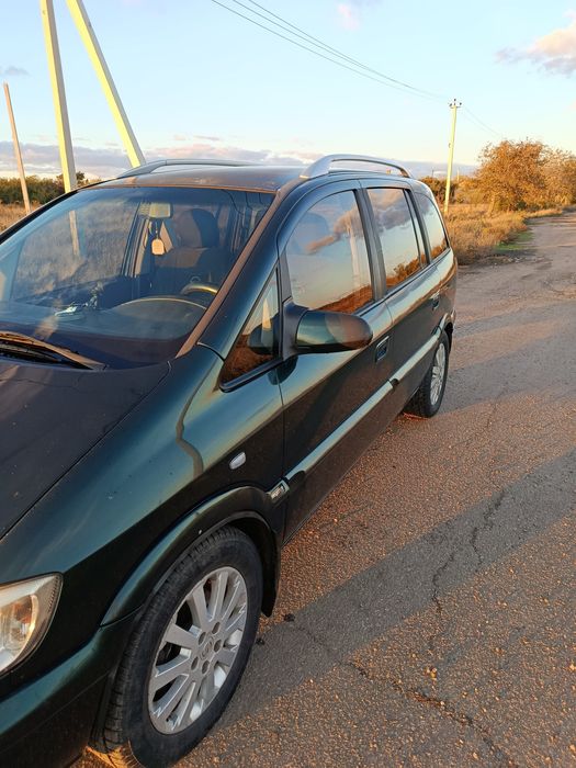 Продам Опель Зафира А