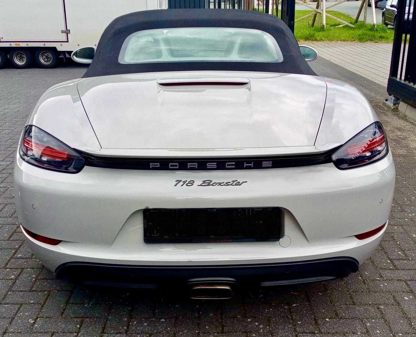 Porsche 718 Boxster 2.0 T / Sport-Chrono / BOSE / camera / Bi-Xenon