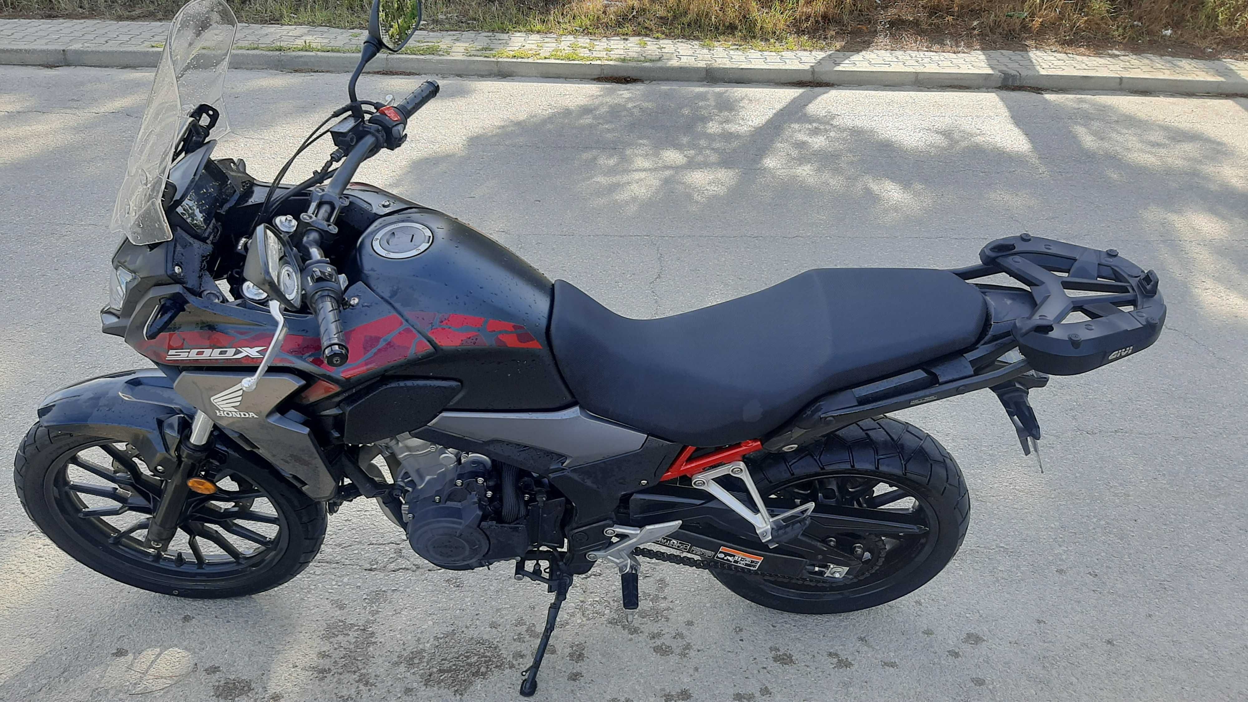 Honda CB 500X Preta