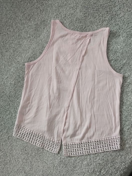 Jasnoróżowa damska krótka koszulka crop top Staccato roz. S