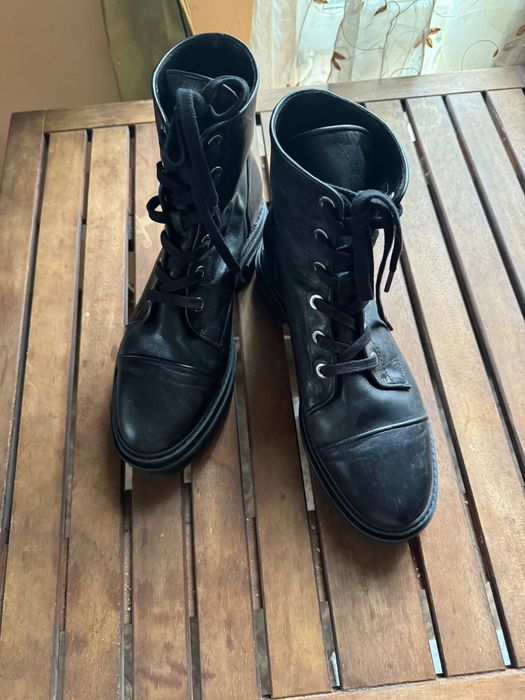 Продаю кожаные ботинки
