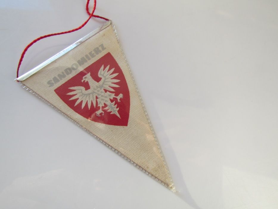 Proporczyk Sandomierz Herb Orzeł bez korony Polska flaga