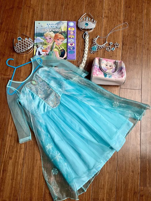 Elsa strój na bal karnawałowy i gadżety