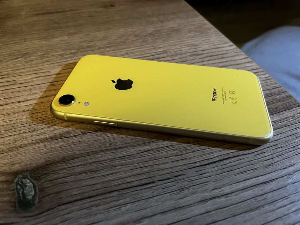 Iphone Xr żółty bateria 85%