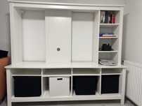 Sprzedam w dobrym stanie regal Ikea na telewizor