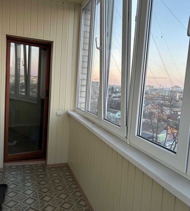 4-кімнатна квартира в центрі міста по вул. Ріхтера