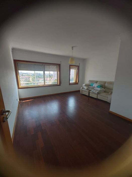 T1- Perto do metro- Rio Tinto- Investimento.