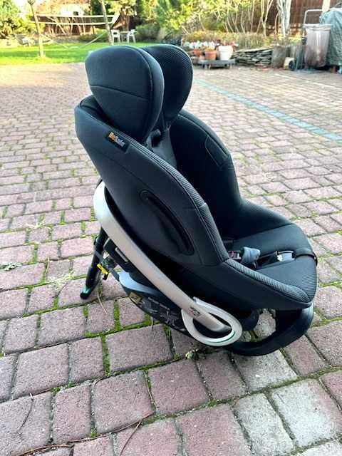 Fotelik samochodowy dla dziecka