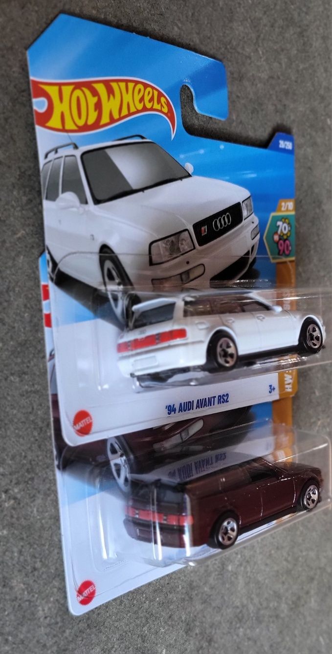 2 x Hot Wheels '94 Audi Avant RS2 Białe i Bordowe