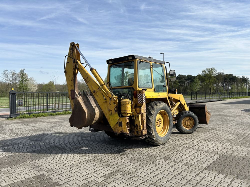 Koparko-ładowarka Massey Ferguson MF 50HX - IMPORT (jak JCB, Case)