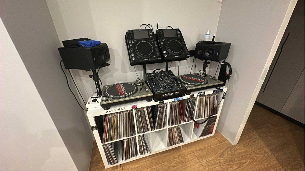 Kompletny setup DJ – Technics, Xone, Ortofon, winyle