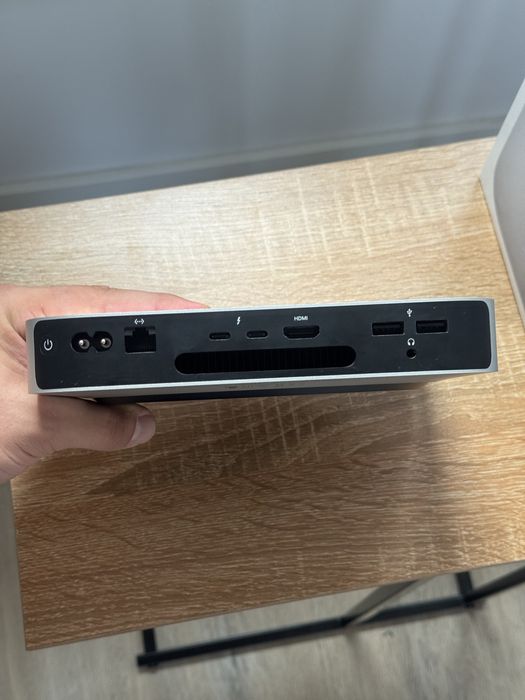 Mac Mini M2 (2024) – 24GB RAM / 512GB SSD – Como Novo, com Garantia