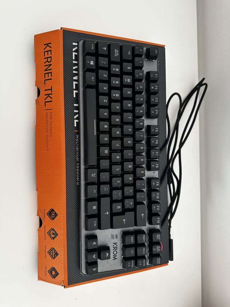 Teclado KROM Kernel TKL