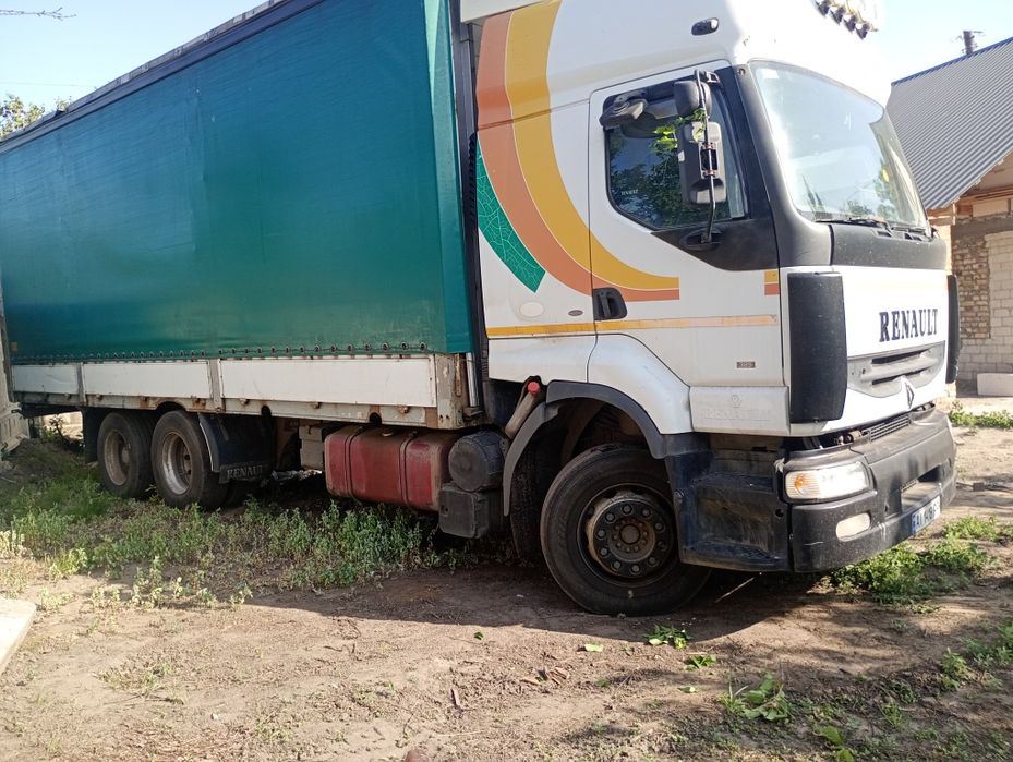 Продам Рено преміум 1999р.