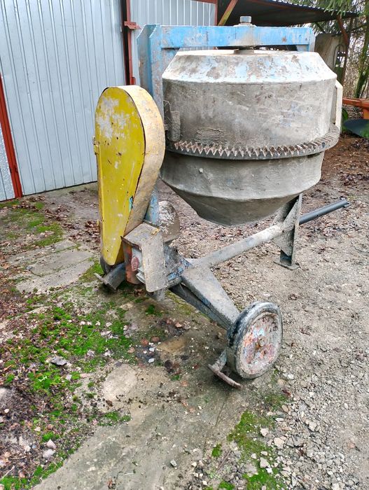 Betoniarka 350L ZREMB