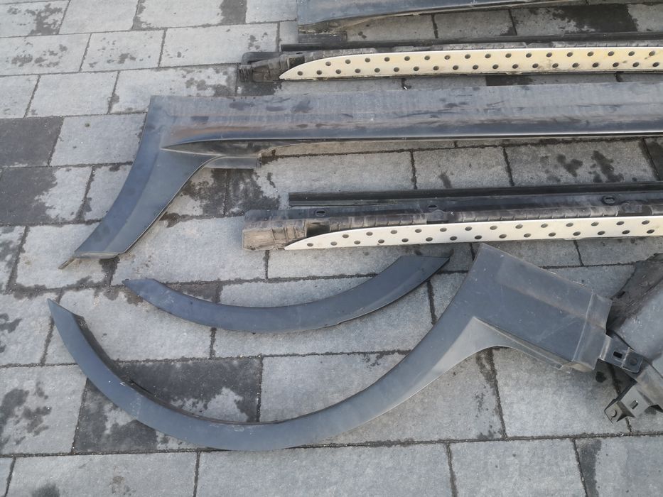 Progi BMW X3 e83 sport aluminiowe komplet