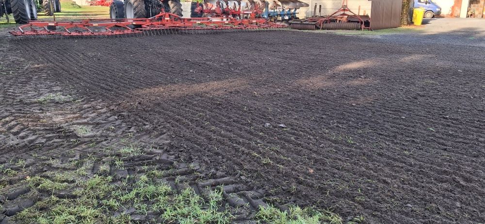 Brona chwastownik 12m hydrauliczny