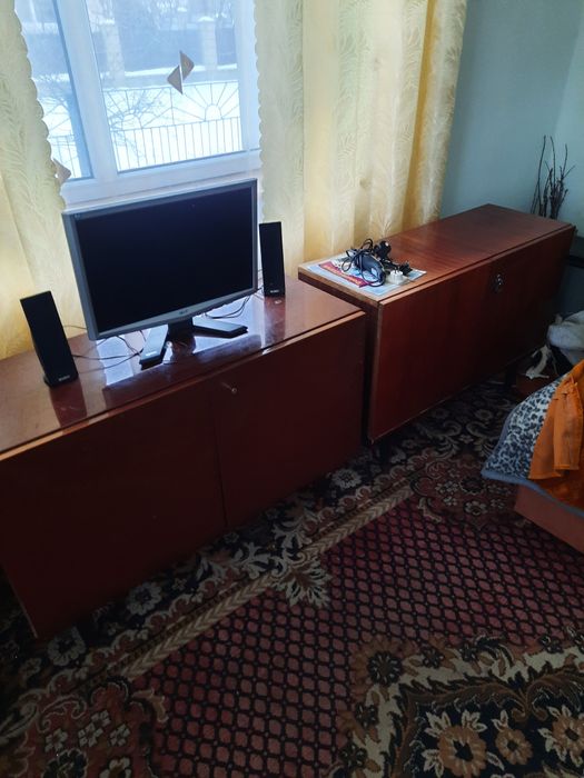 Продам тумбочки ціна 500 гривень