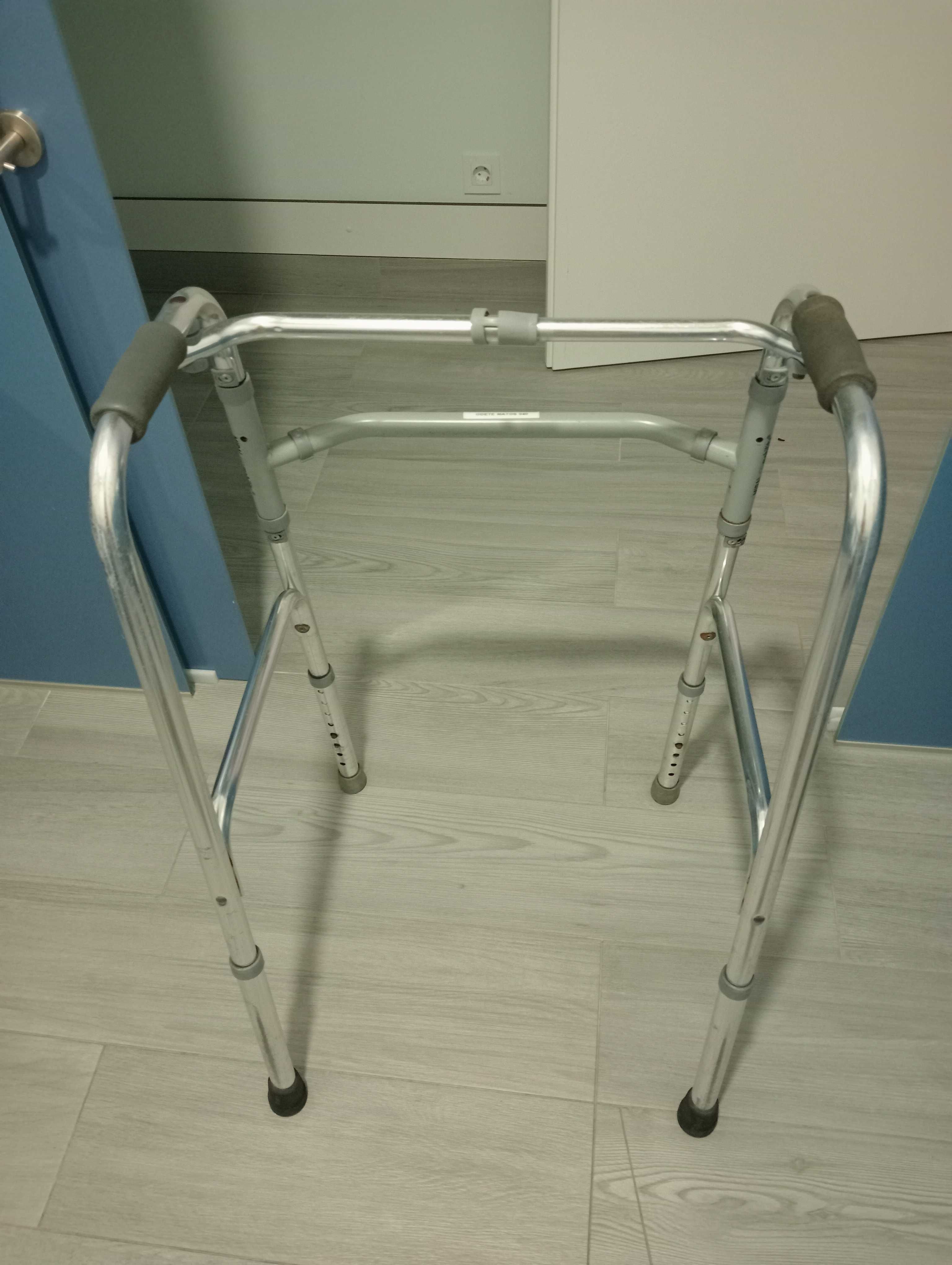 Andarilho articulado