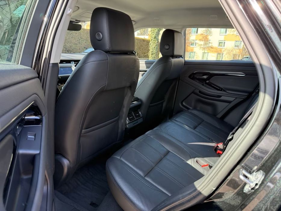 Range Rover Evoque p300
