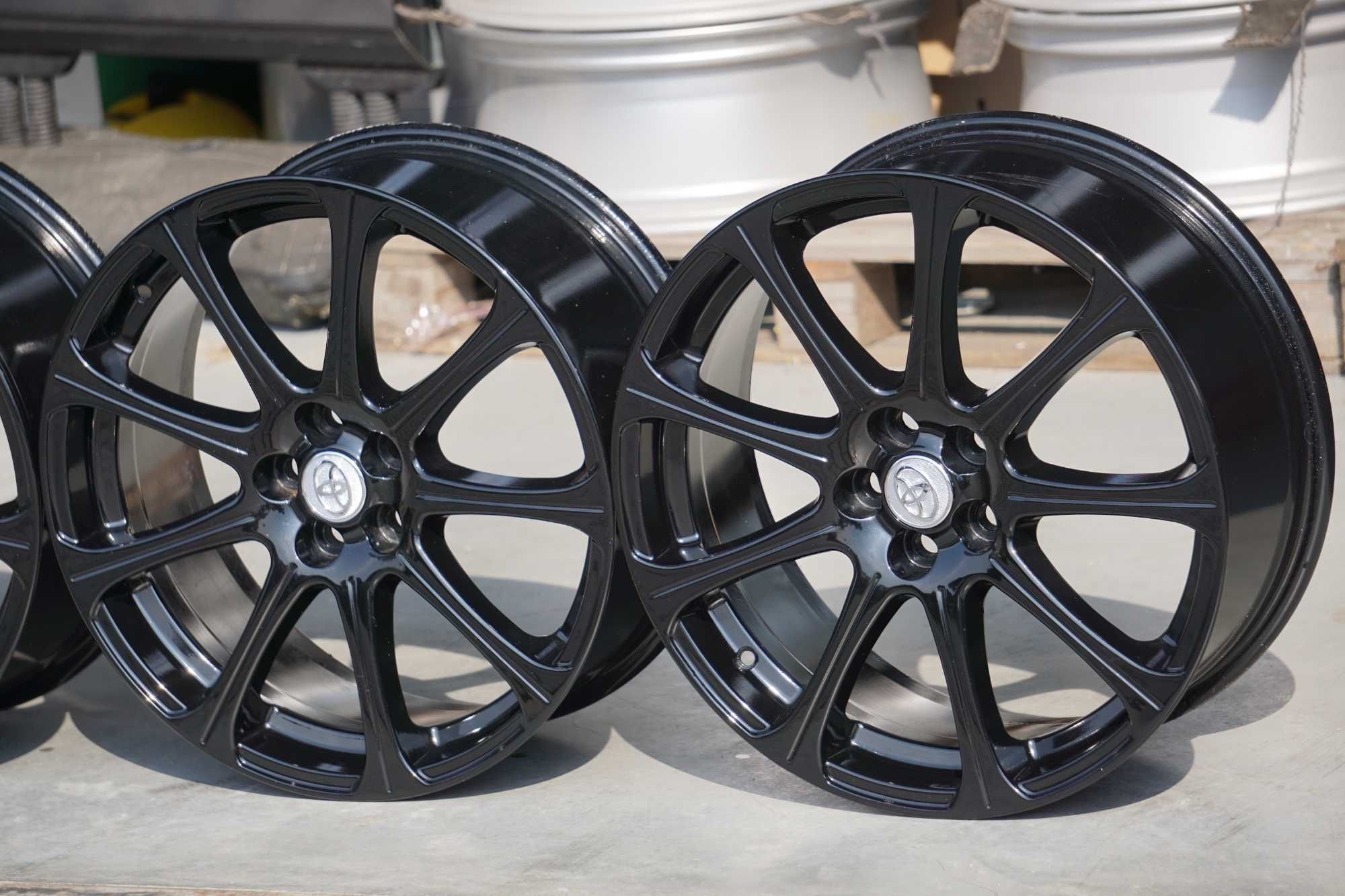 Alufgi oryginał Toyota 5x100 7,5Jx18 et45 cb54mm czarna perła