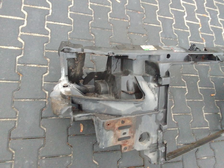 Przedni pas Ford Galaxy MK2 rok 2003 diesel 1.9 TDI