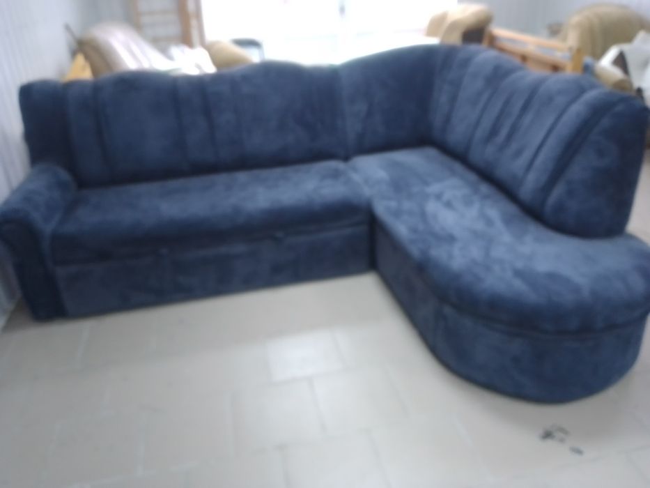 Перетяжка мягкой мебели.