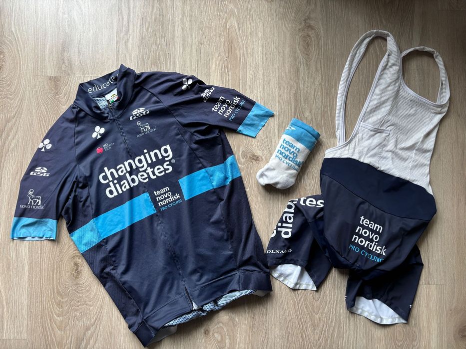 oryginalny strój kolarski Team Novo Nordisk - stan jak nowy!