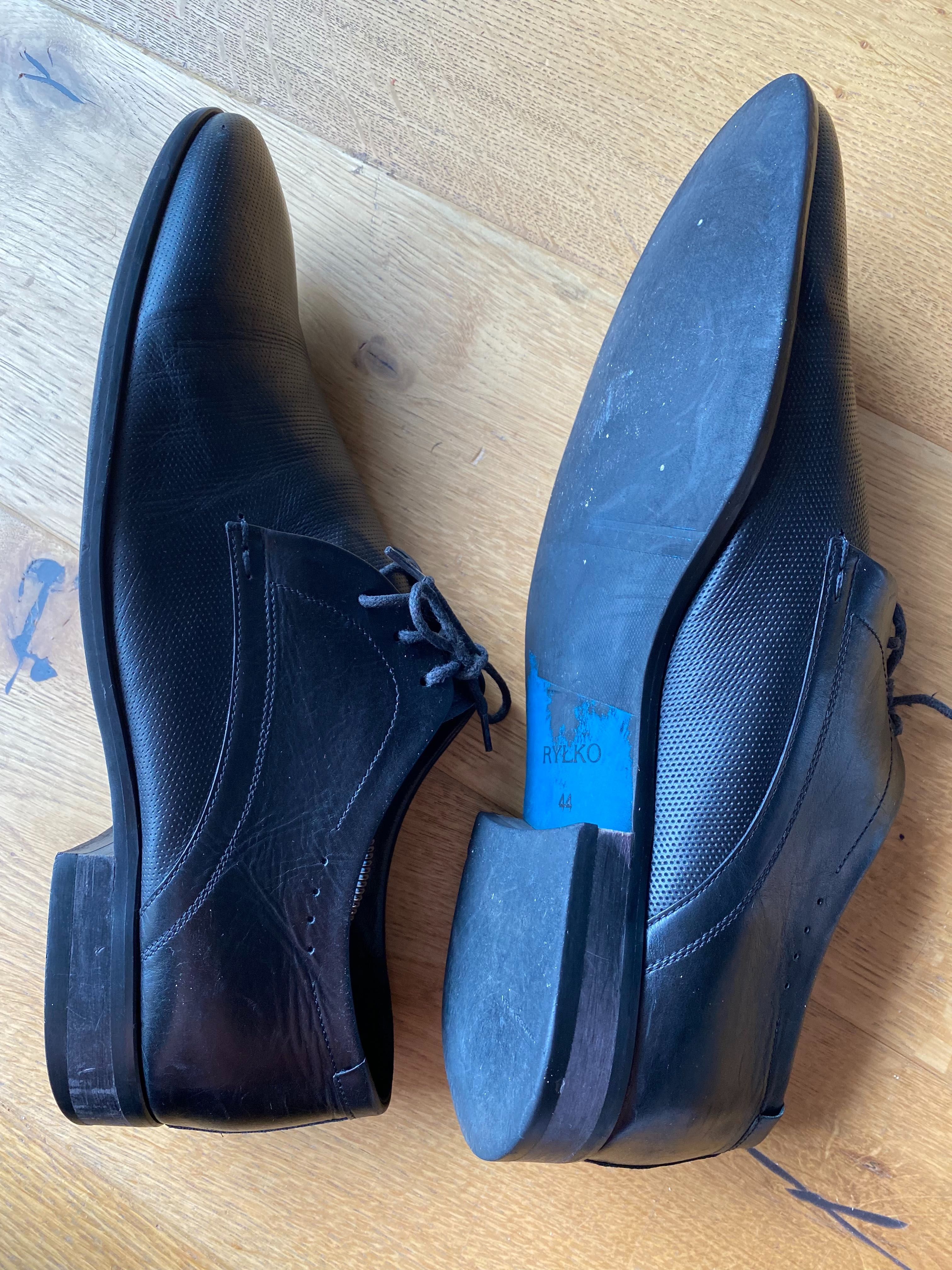 Buty Ryłko - rozmiar 44