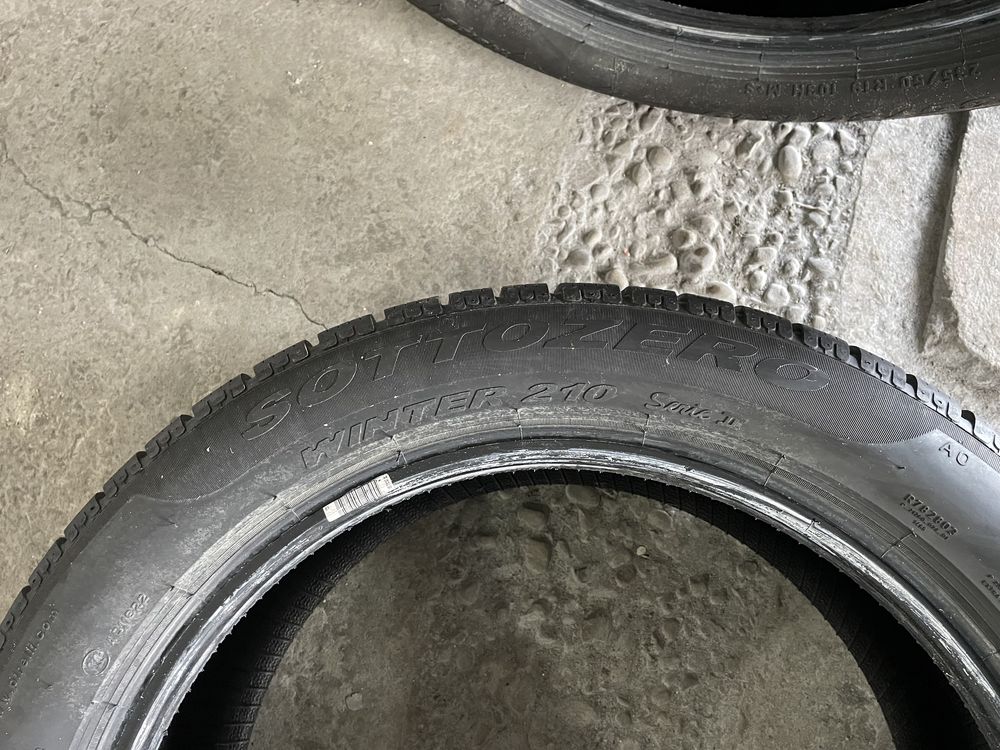 Шини PIRELLI Sottozero 235/50R19 7.5mm два 7.0mm 2021р