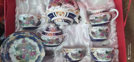 Chińska porcelana bez dwóch filiżanek. 35 zł