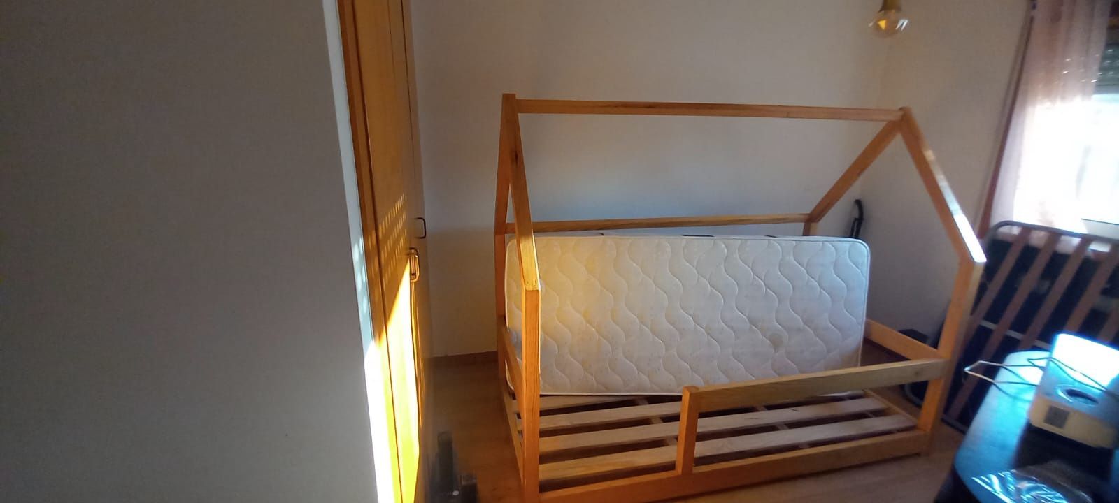 Cama de solteiro