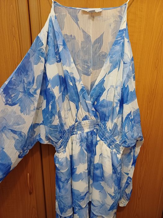 Сукня легка літня