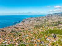 Terreno Urbano com Vista Mar no Funchal, Madeira