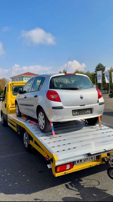 Transport samochodów LAWETA –  WARSZAWA / Kraj i za granicą