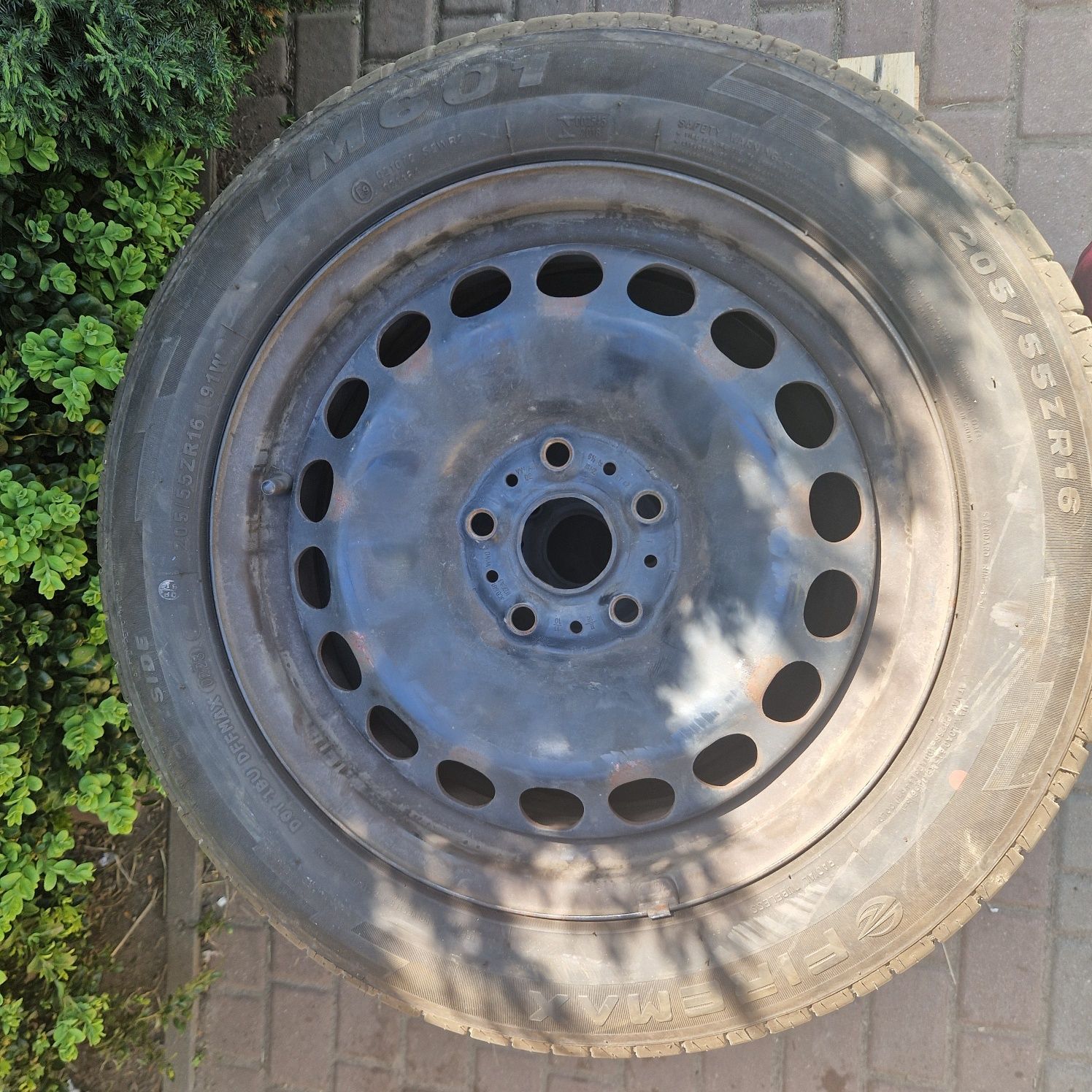 Koła na stalówkach 4szt, opony letnie 205/55 r16 opony 6,5mm, VW