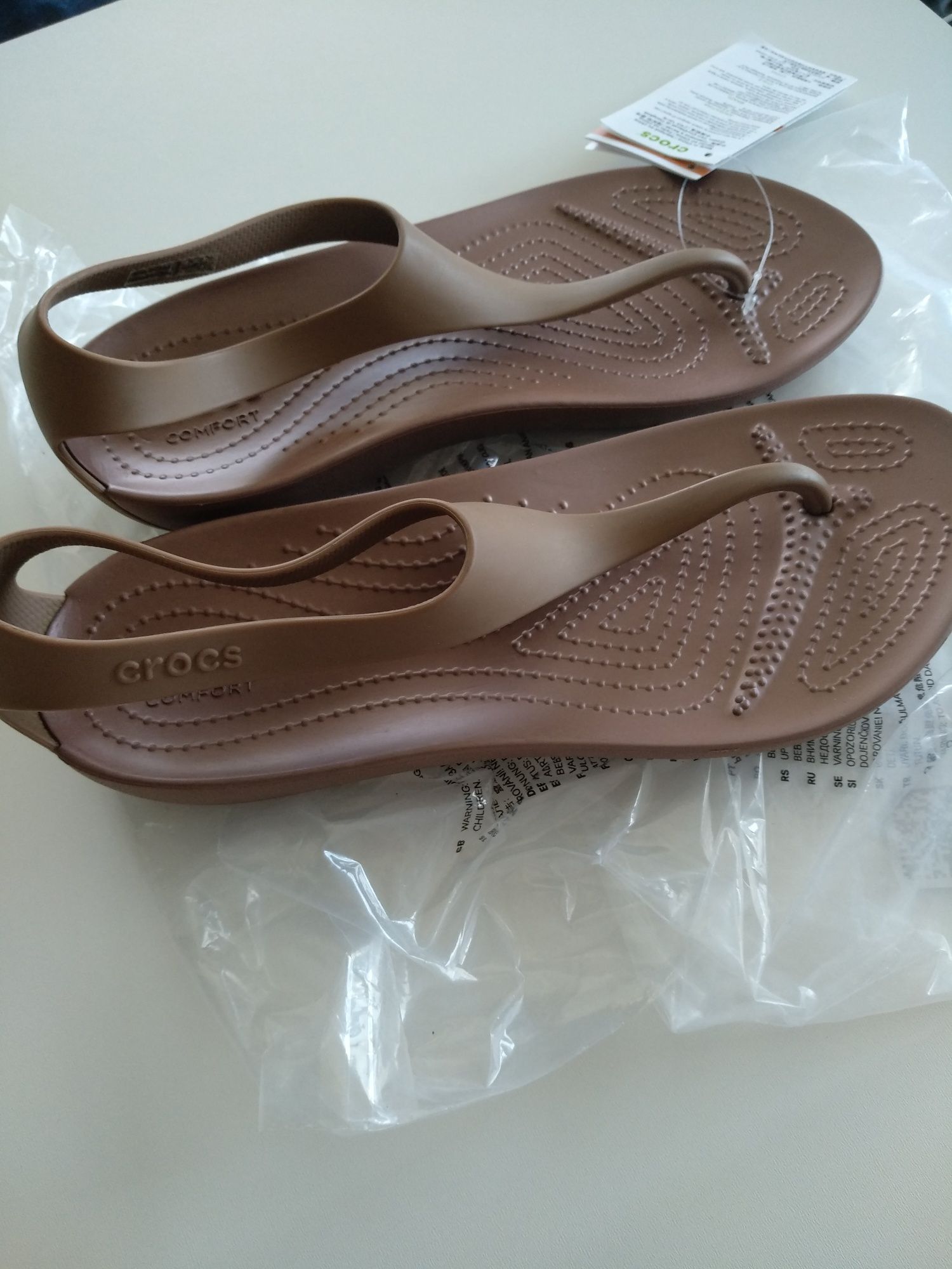 Crocs Serena Flip W8 38-39