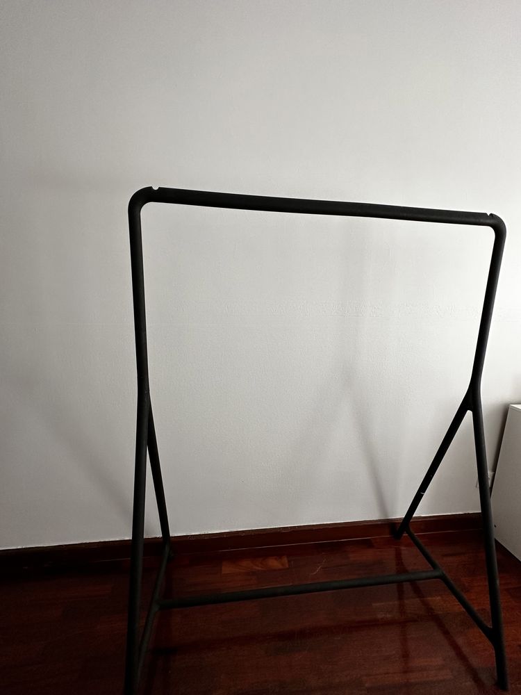 Suporte p/cabides, int/ext, preto, 117x59 cm