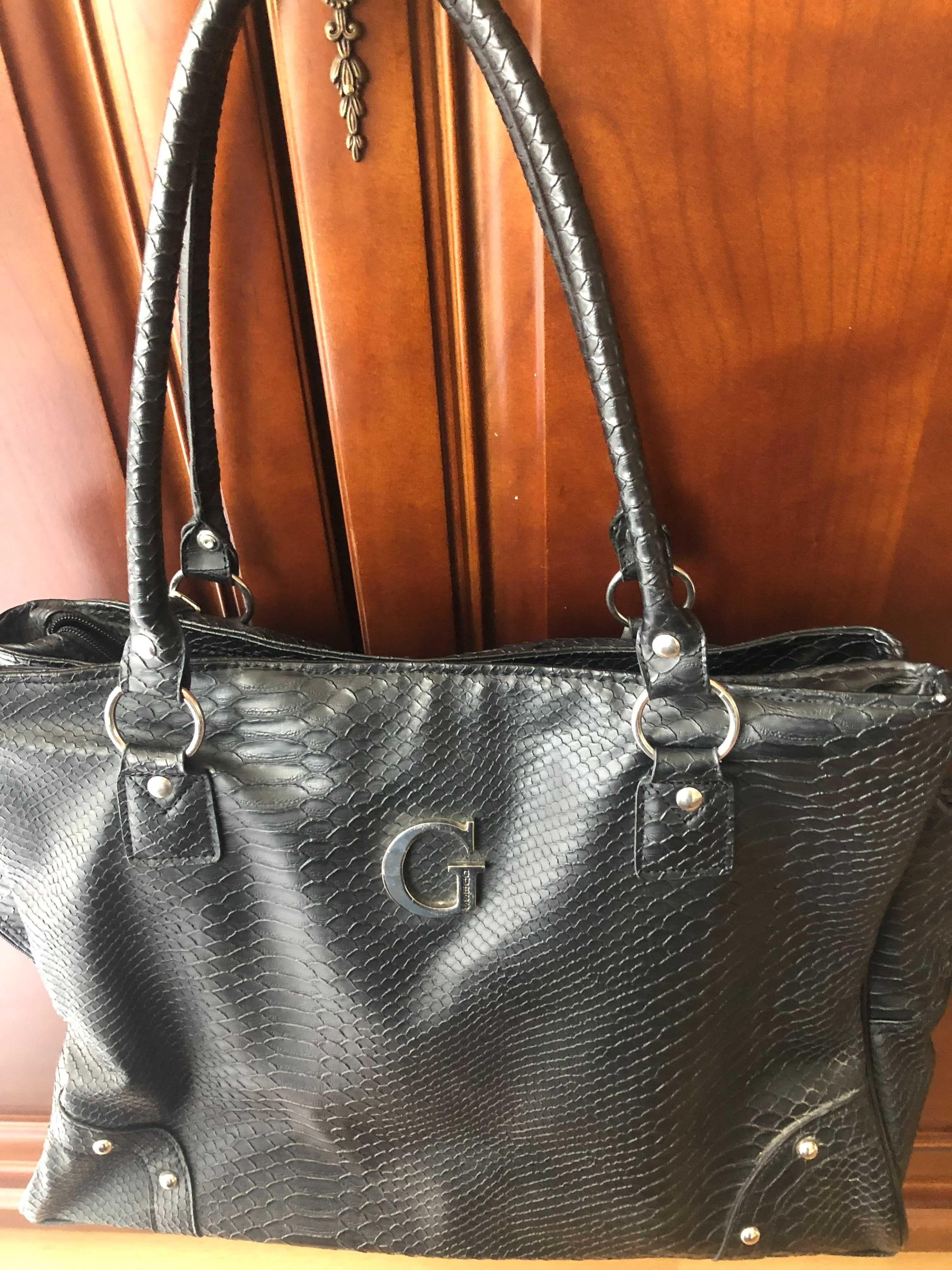 Torba czarna Guess